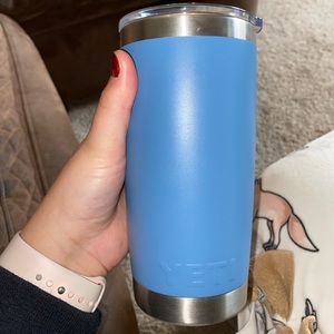 Pacific blue yeti rambler 20 oz. Limited edition!!